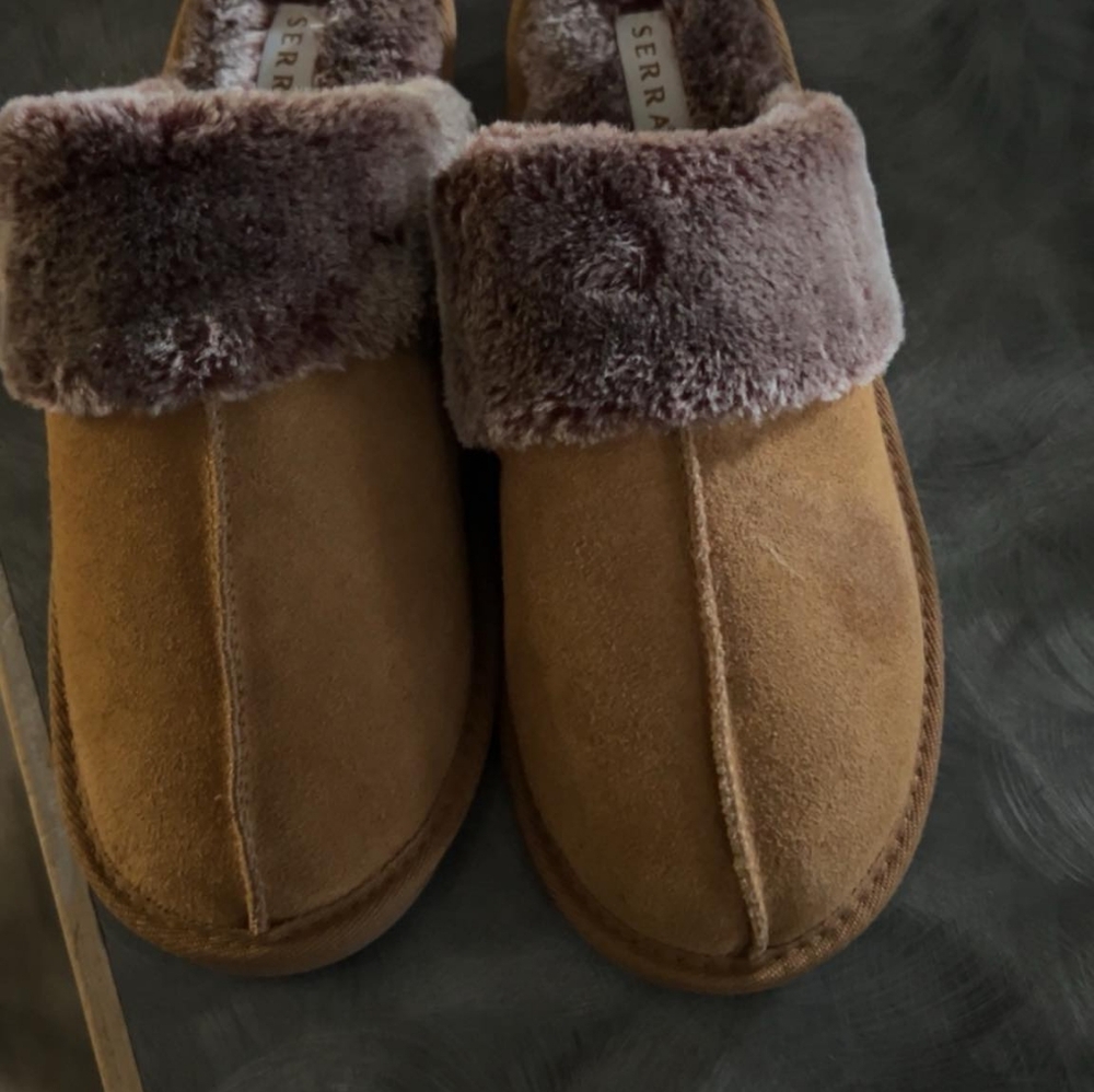 Slippers
